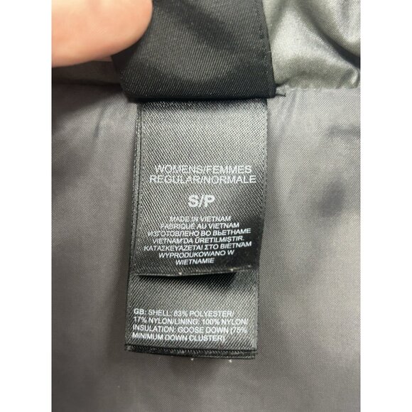 The North Face Puffer Vest Womens Small Silver 550 Goose Down Full Zip Pockets - Picture 5 of 8